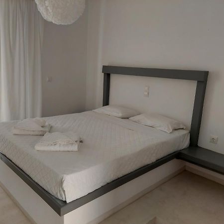 Golden Star Praxitelous Apartman Ajía Marína Kültér fotó