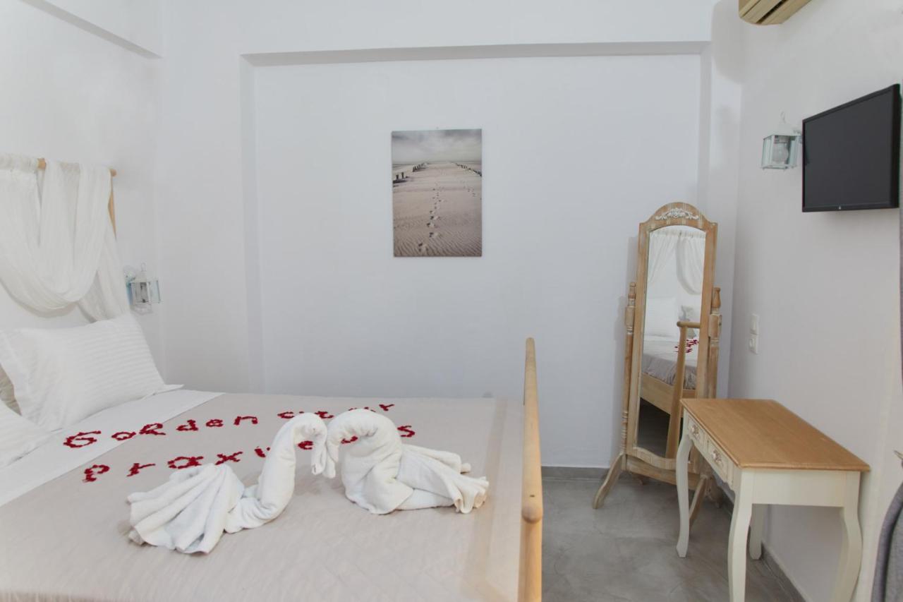 Golden Star Praxitelous Apartman Ajía Marína Kültér fotó