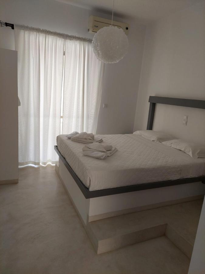 Golden Star Praxitelous Apartman Ajía Marína Kültér fotó