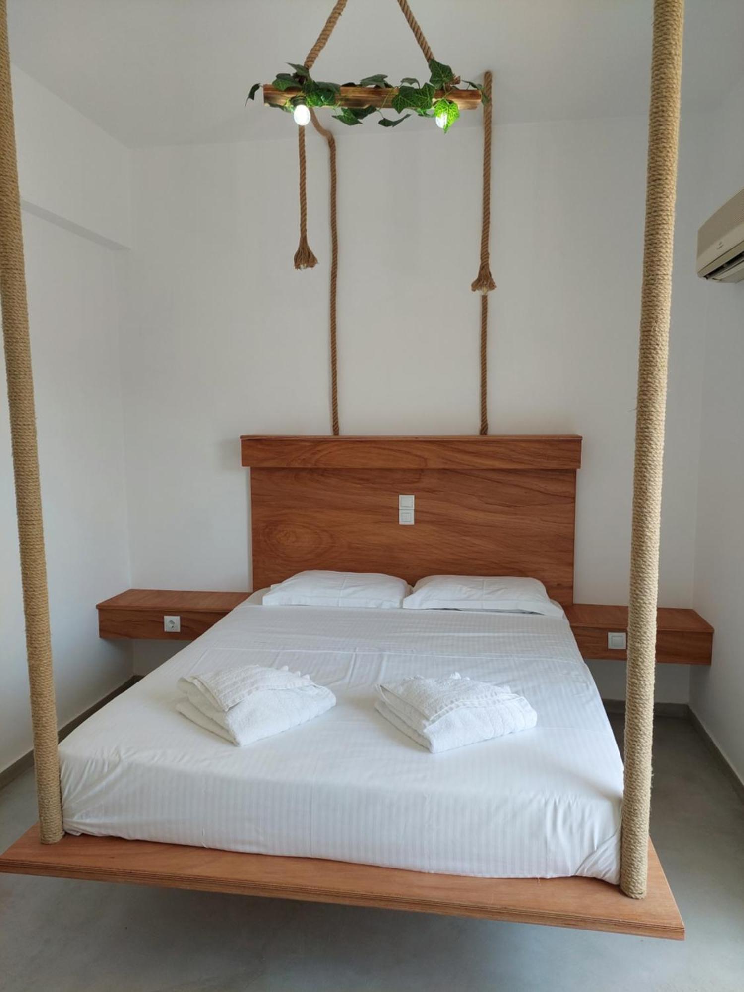 Golden Star Praxitelous Apartman Ajía Marína Kültér fotó