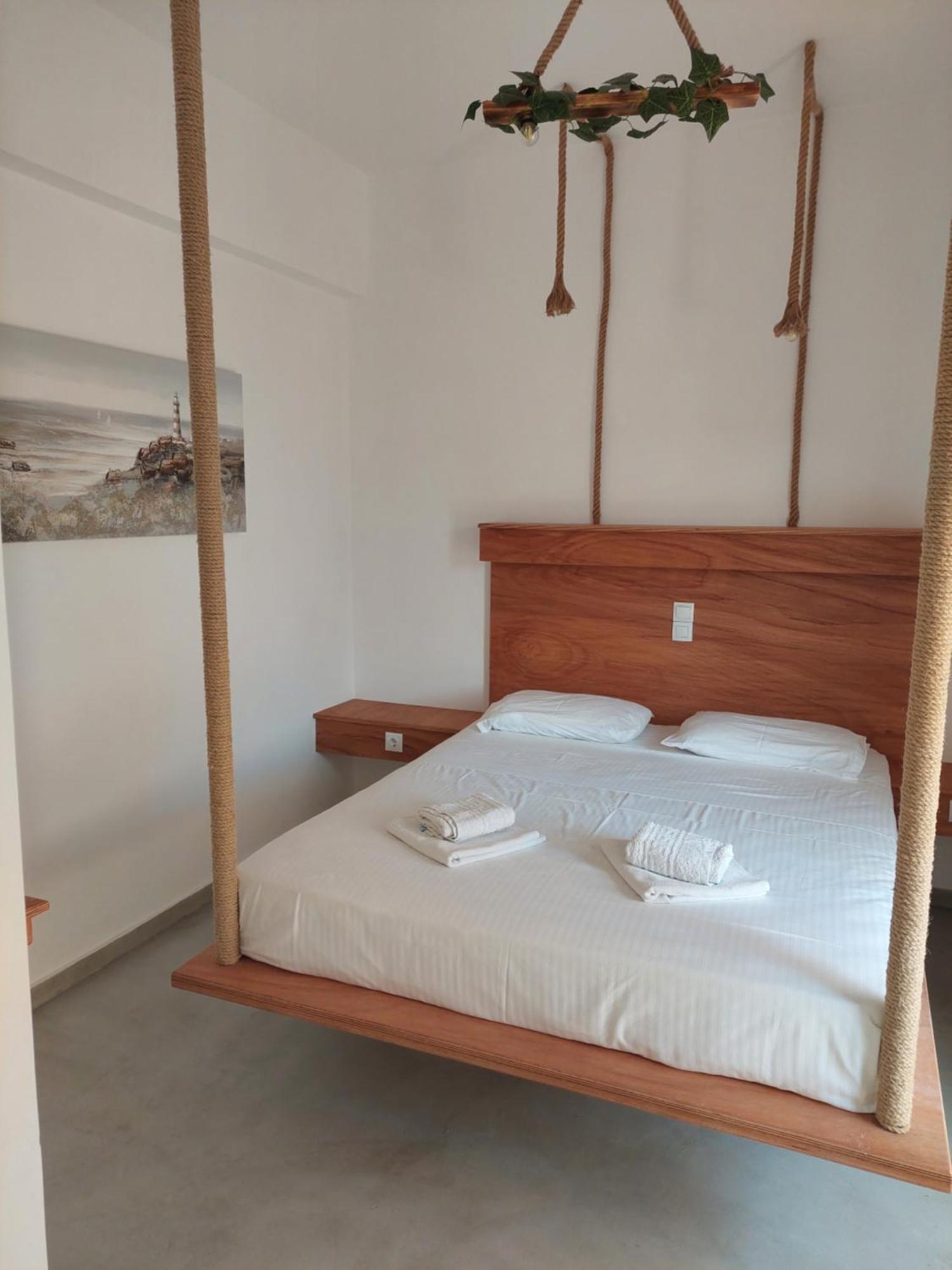 Golden Star Praxitelous Apartman Ajía Marína Kültér fotó